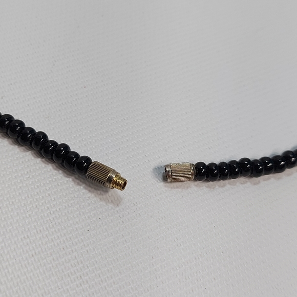 Vintage Twisted Freshwater Pearl and Black Glass Seed Beads Necklace - Picture 8 of 10